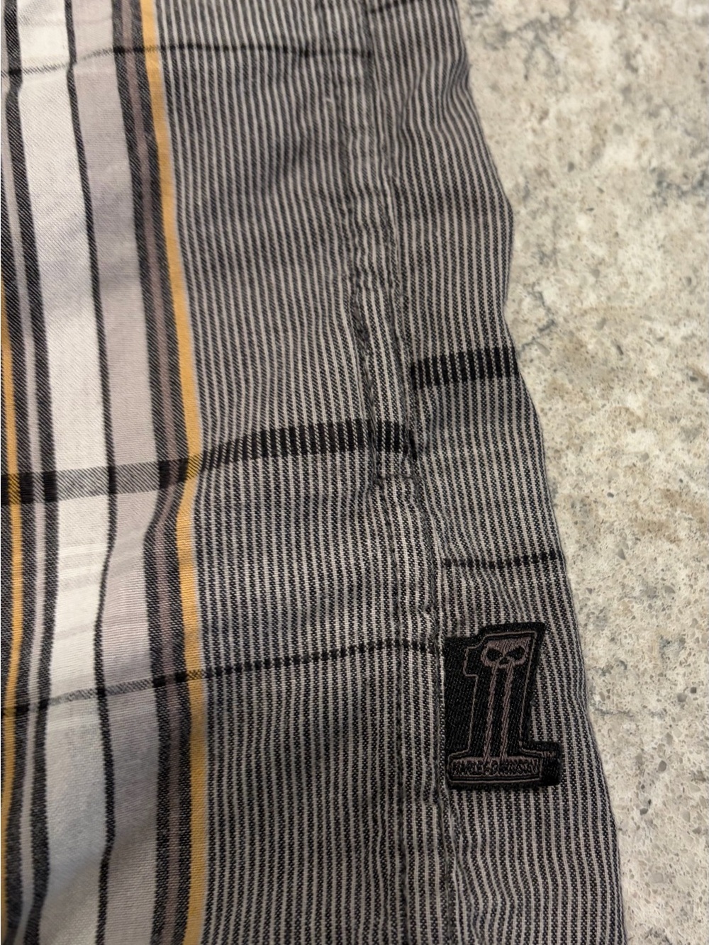 Harley-Davidson Gray, Black & Cream Plaid Shirt with Large Back '1' Logo—XXL - Picture 4 of 6